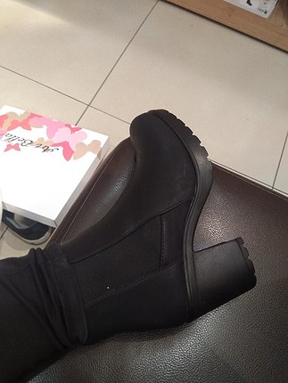 Flo Ayakkabı topuklu siyah bot