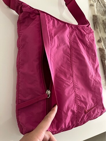  Beden Orijinal pembe nike çanta