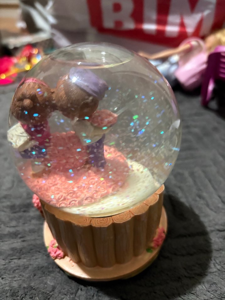 Pembe Renkli Sevimli Kar Küresi Figürü - Görsel 2