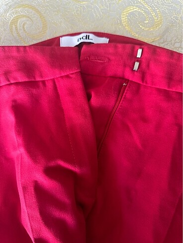 s Beden Kırmızı kumaş pantolon