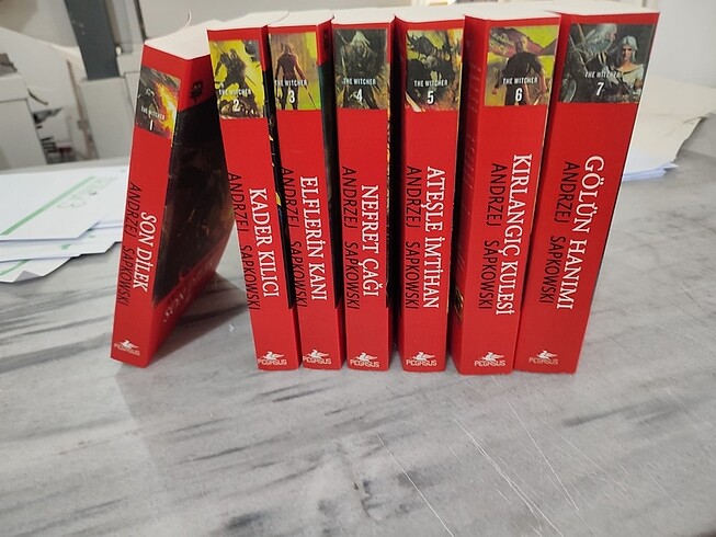 The Witcher Serisi (7 Kitap)