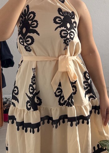 Nakışlı Beyaz Straplez Mini Elbise - Görsel 3