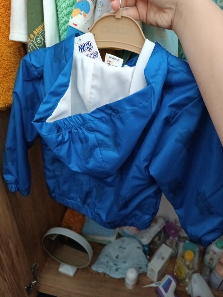 Kapüşonlu Koyu Mavi Erkek Çocuk Ceketi - Görsel 2