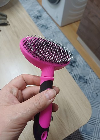 Renkli Pembe Kedi Tüy Fırçası ve kedi makasi - Görsel 2