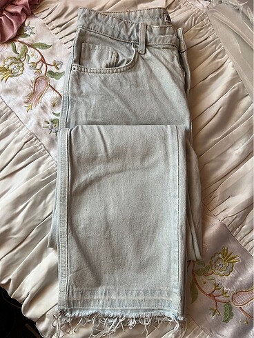 36 Beden buz mavi bol jean