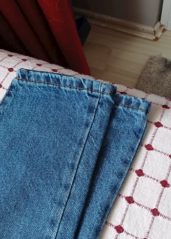 Kadın Mavi Denim Regular Fit Yırtık Jean - Görsel 3