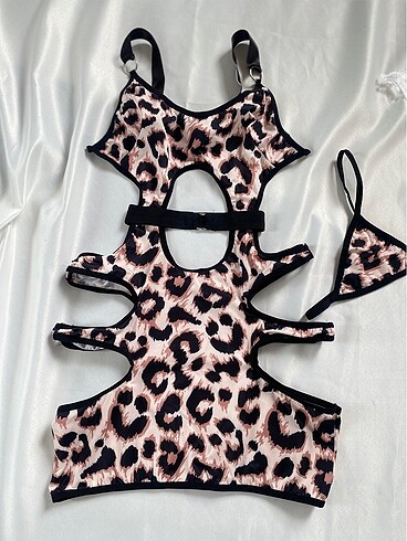 Victoria s Secret Leopar desenli gecelik