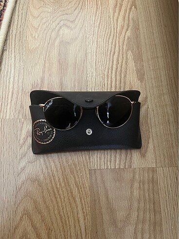 Ray-Ban Güneş Gözlüğü