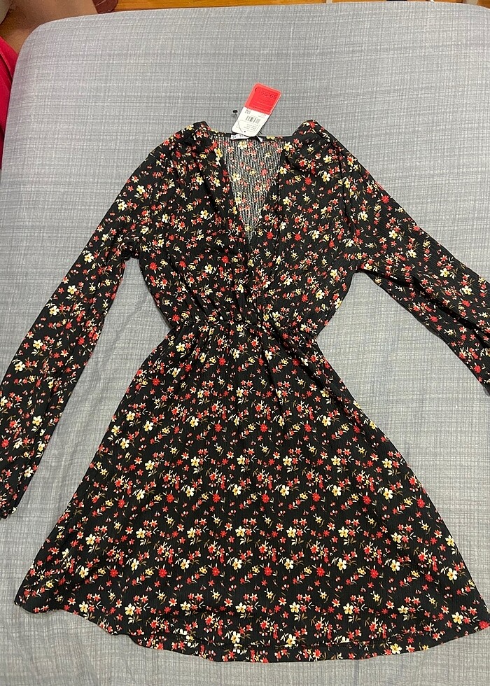 Çiçekli baharlık elbise - Görsel 2