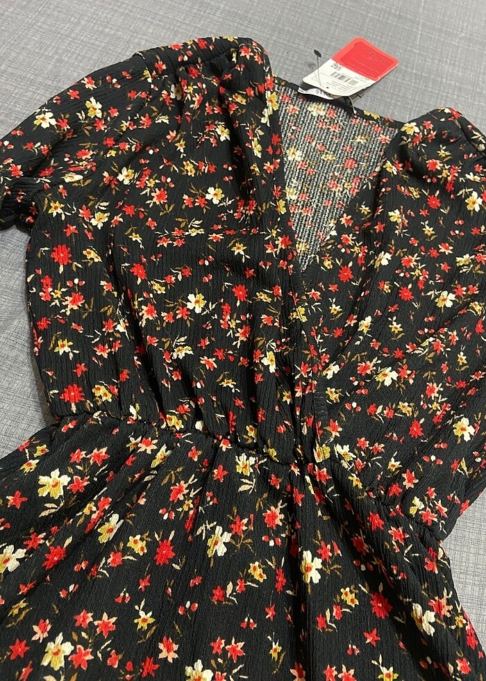 Çiçekli baharlık elbise - Görsel 5