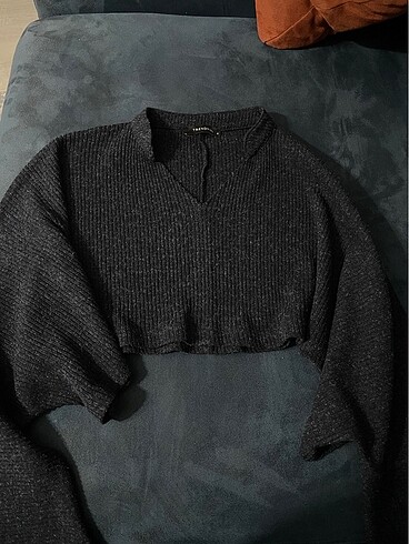 uzun kollu crop