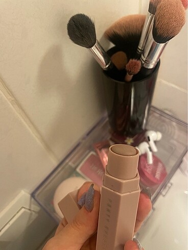  Beden fenty amber kontur