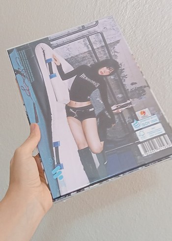  Yves - Soft Error Album