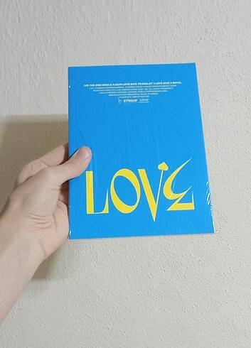 Ive - Love Dive Albüm. 