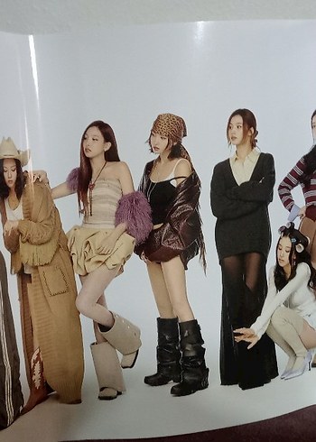 Twice - The Story Goes On Albüm - Görsel 4