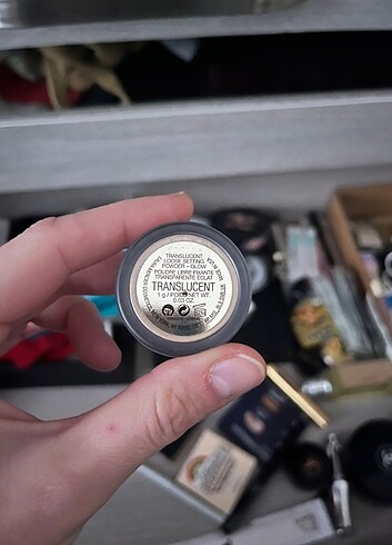 Laura Mercier Pudra