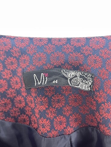 44 Beden çeşitli Renk Vintage Love Blazer %70 İndirimli.