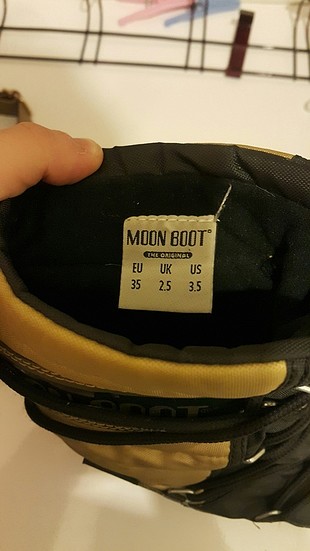 35 Beden siyah Renk MOON BOOT 