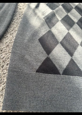 Gri V Yakalı Erkek Örgü Kazak - Görsel 3