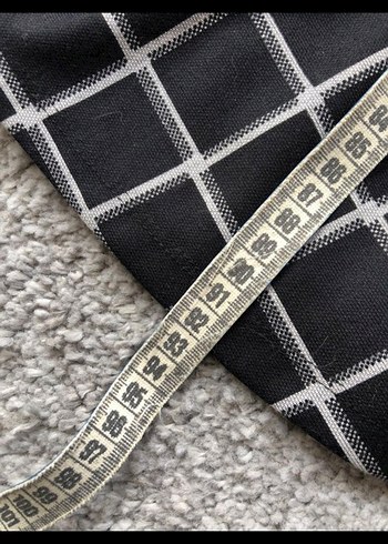 Uzun Kollu Siyah Kareli Midi Elbise - Görsel 5