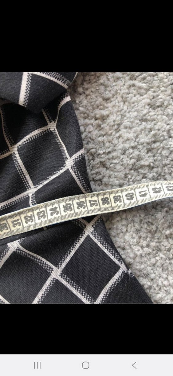 Uzun Kollu Siyah Kareli Midi Elbise - Görsel 4