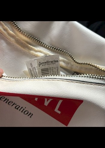 Beyaz Baskılı Kadın Bel Çantası - Görsel 8