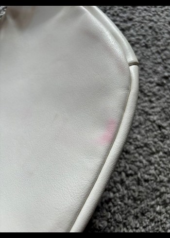 Beyaz Baskılı Kadın Bel Çantası - Görsel 7