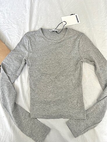 xs Beden bershka gri crop