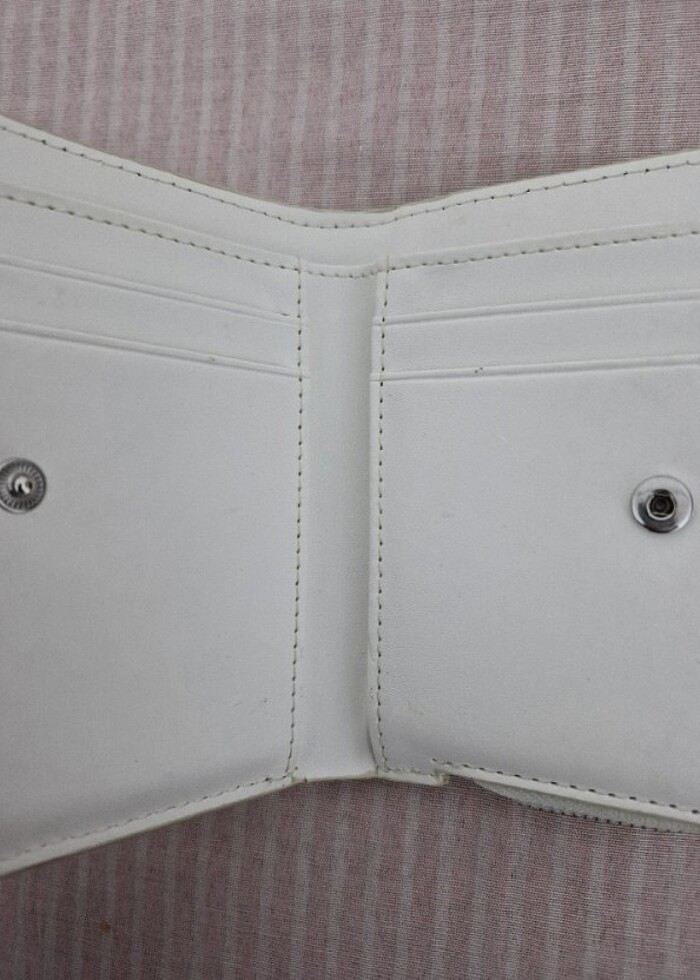 Bershka hello kitty cüzdan - Görsel 2