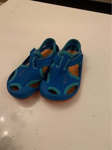 21 Beden mavi Renk Nike ilk adım sandalet