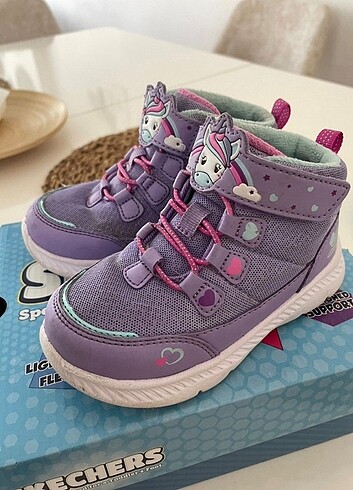 23 Beden Skechers kiz cocuk bot.