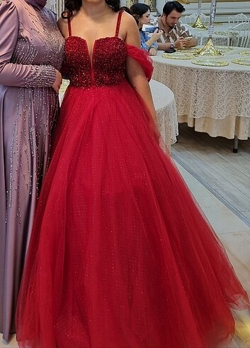 Diğer Kına elbisesi