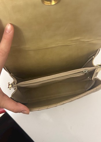 Bej Zincir Detaylı Kadın Deri Omuz Çantası - Görsel 2