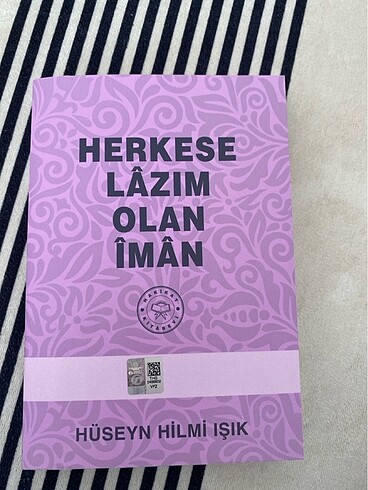 Dini kitap