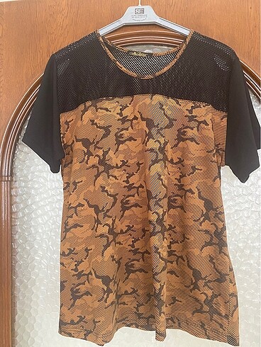 File detaylı Tshirt