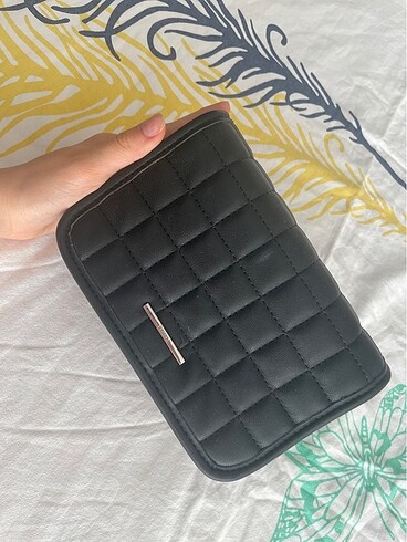 bershka çanta