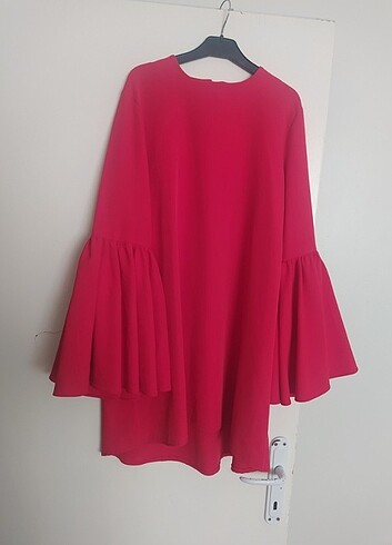 Kırmızı tunik 