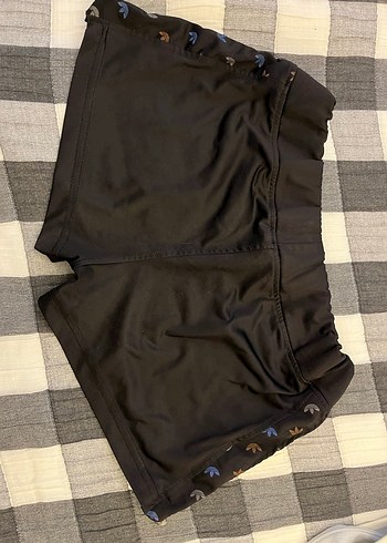38 Beden Adidas mini şort