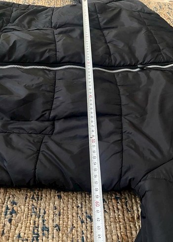 Siyah Kapüşonlu Kadın Günlük Mont - Görsel 4