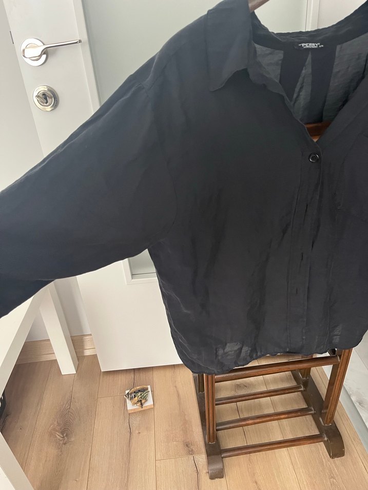 Düğmeli Siyah ince Kadın Gömlek - Görsel 3