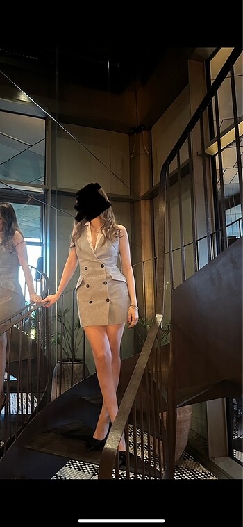 Zara Bir kez giyildi