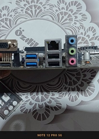 Asus H110M-C520/DP DDR4 i3 islemci - Görsel 2