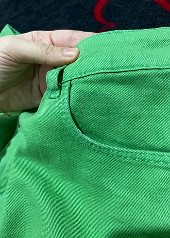 Yeşil Dar Kesim Midi Kumaş Kadın Pantolon - Görsel 3