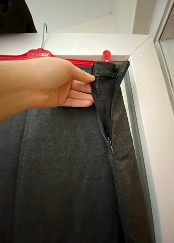 Drapeli Siyah Uzun Etek - Görsel 3