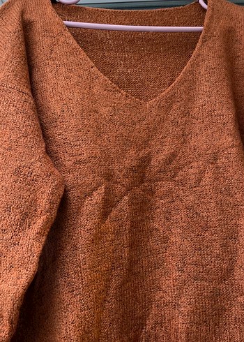 Kahverengi V Yaka Örgü Kadın Kazak - Görsel 3