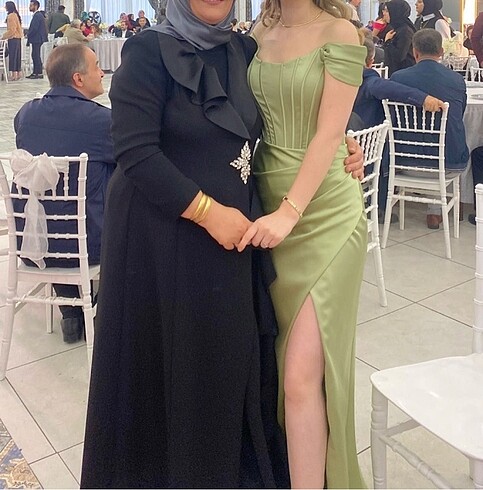 Diğer Yağ yeşili saten elbise