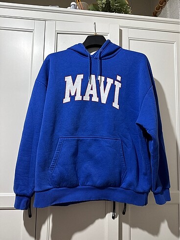 Mavi sweat