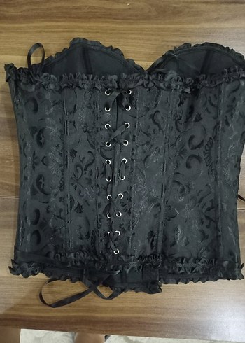 40 Beden siyah Renk Siyah Gotik Straplez Fırfırlı Bustiyer