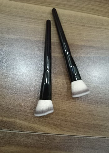 Koyu Bej Makyaj Fırçası Seti - Görsel 4