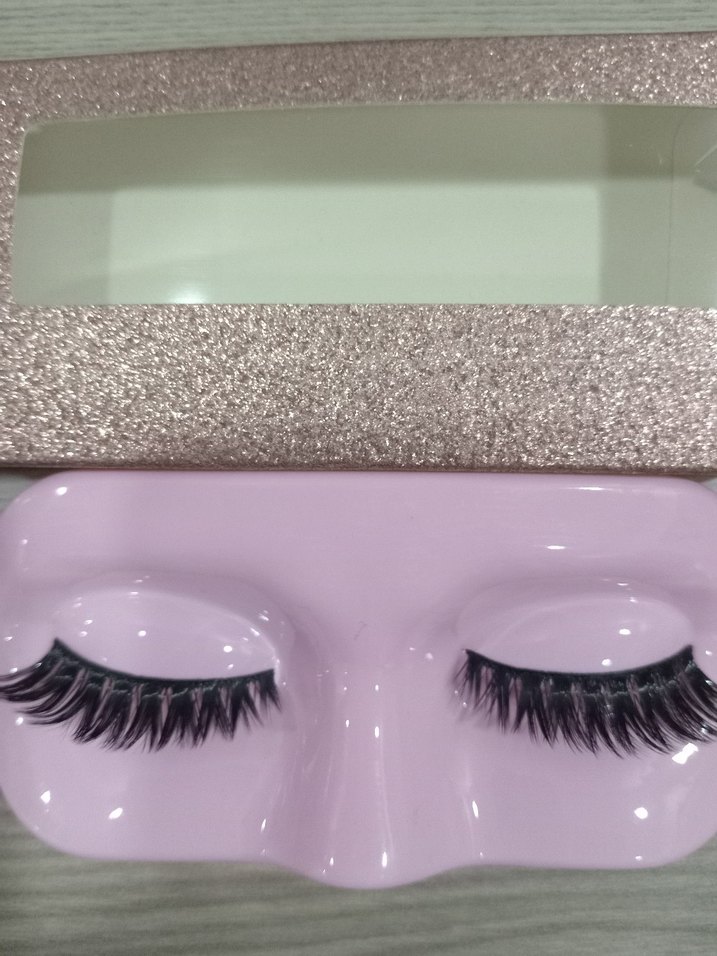 Renkli Pembe Takma Kirpik - Görsel 3